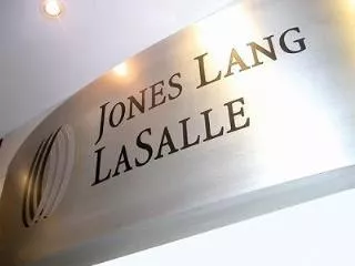 Jones Lang LaSalle nomeada fornecedor exclusivo de serviços imobiliários da GlaxoSmithKline 